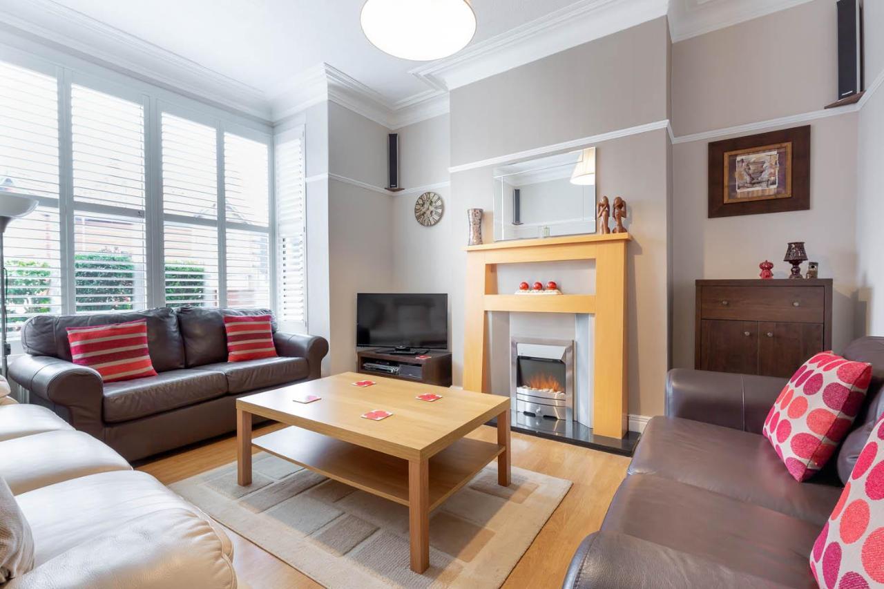 Number 12 Yorkshire Holiday House ฟายลี ภายนอก รูปภาพ