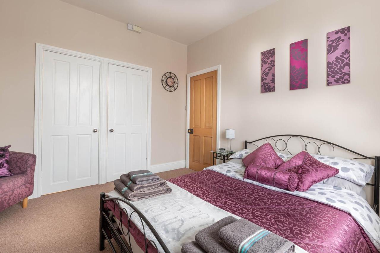 Number 12 Yorkshire Holiday House ฟายลี ภายนอก รูปภาพ