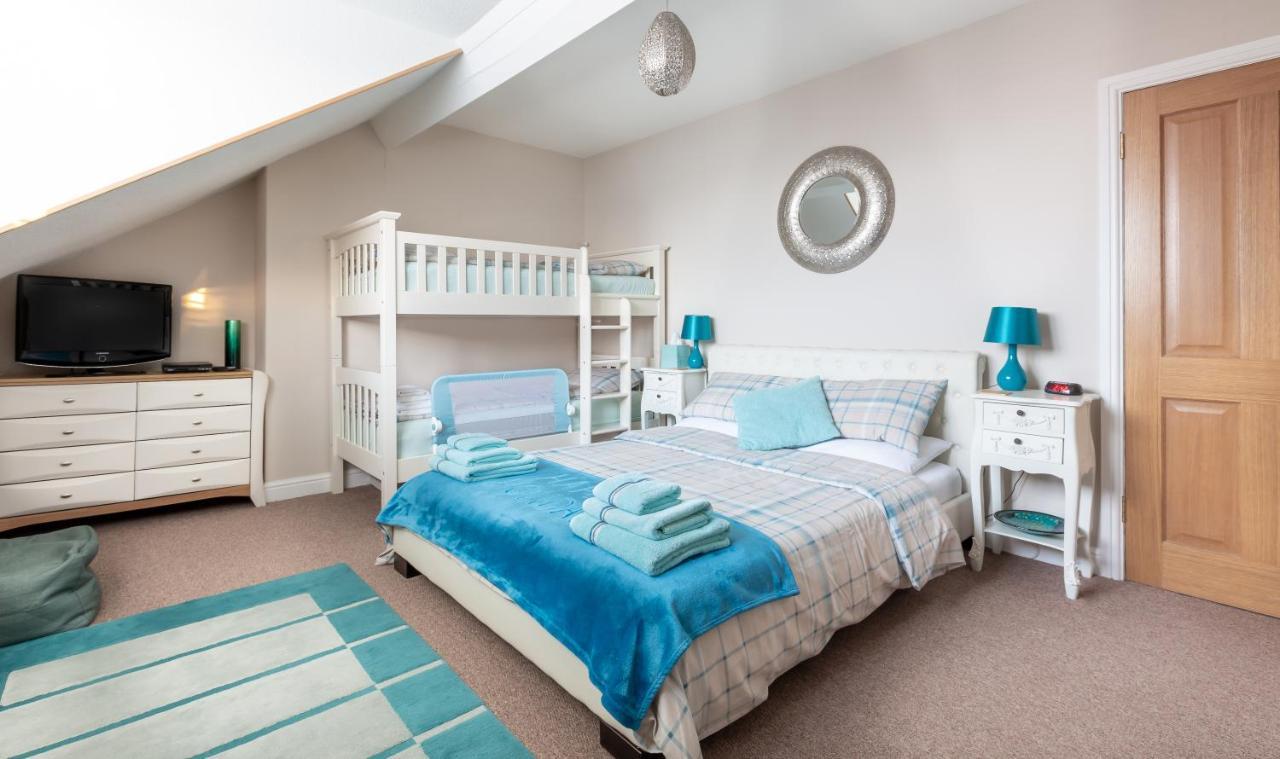 Number 12 Yorkshire Holiday House ฟายลี ภายนอก รูปภาพ