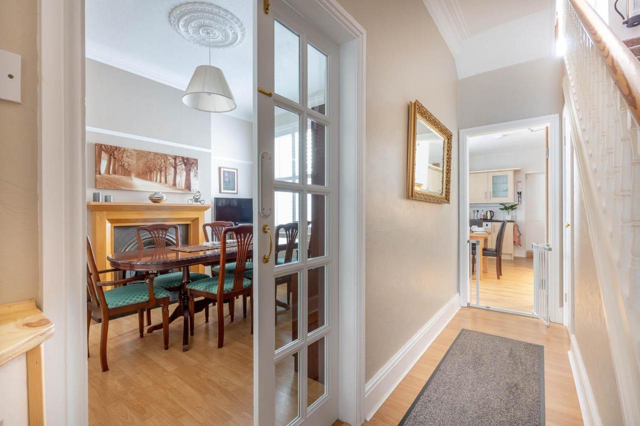 Number 12 Yorkshire Holiday House ฟายลี ภายนอก รูปภาพ